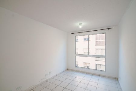 Sala de apartamento para alugar com 2 quartos, 50m² em Conj. Promorar Raposo Tavares, São Paulo