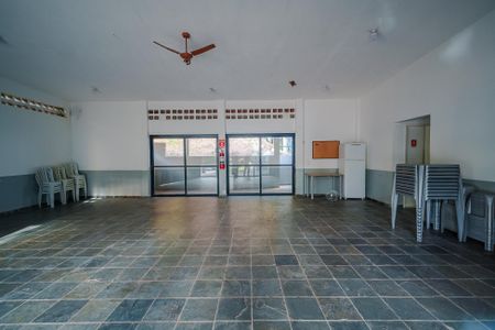 Apartamento para alugar com 50m², 2 quartos e 1 vagaÁrea comum - Salão de festas