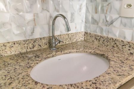 Apartamento para alugar com 52m², 2 quartos e 1 vaga Apartamento para alugar com 52m², 2 quartos e 1 vagaBanheiro