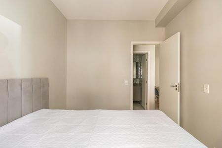 Quarto 1 de apartamento à venda com 2 quartos, 52m² em Alphaville Empresarial, Barueri