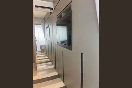 Studio à venda com 27m², 1 quarto e sem vaga Studio à venda com 27m², 1 quarto e sem vagaFoto 01