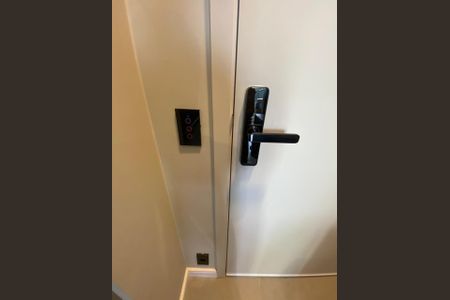 Studio à venda com 27m², 1 quarto e sem vaga Studio à venda com 27m², 1 quarto e sem vagaFoto 01