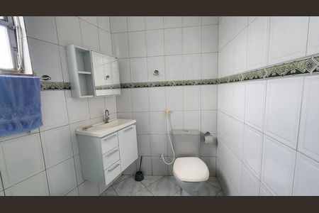 Casa para alugar com 500m², 5 quartos e 5 vagasBanheiro Social 1
