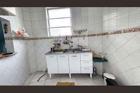 Casa para alugar com 500m², 5 quartos e 5 vagasCozinha 