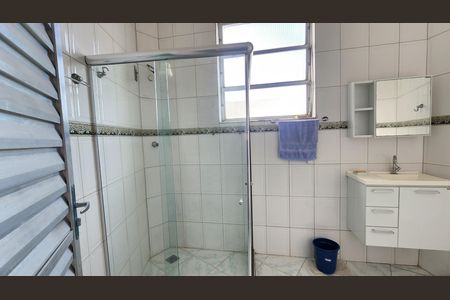 Casa para alugar com 500m², 5 quartos e 5 vagasBanheiro Social 1