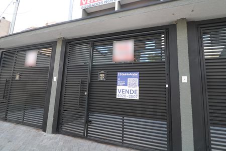 Casa à venda com 145m², 3 quartos e 2 vagasFachada
