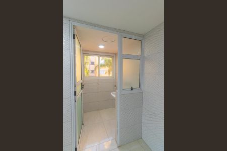 Apartamento para alugar com 56m², 3 quartos e 1 vaga Apartamento para alugar com 56m², 3 quartos e 1 vagaCozinha e Área de Serviço