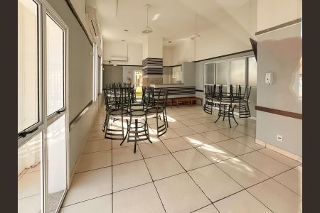 Apartamento para alugar com 56m², 3 quartos e 1 vaga Apartamento para alugar com 56m², 3 quartos e 1 vagaÁrea comum - Salão de festas