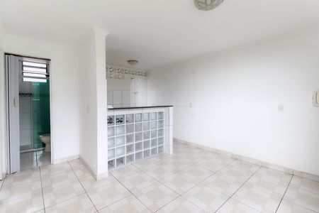 Sala de apartamento para alugar com 2 quartos, 46m² em Cidade Tiradentes, São Paulo