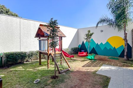 Apartamento para alugar com 34m², 2 quartos e sem vagaÁrea comum - Playground