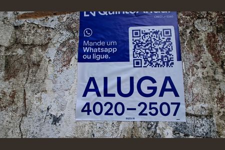 Placa instalada de casa para alugar com 2 quartos, 70m² em Luiz Anselmo, Salvador