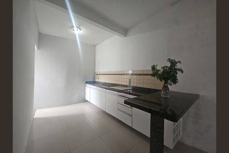 Casa de condomínio para alugar com 70m², 2 quartos e sem vagacozinha 