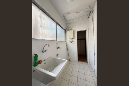 Apartamento para alugar com 112m², 2 quartos e 1 vagaÁrea de Serviço
