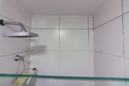 Apartamento à venda com 47m², 2 quartos e 1 vaga Apartamento à venda com 47m², 2 quartos e 1 vagaBanheiro