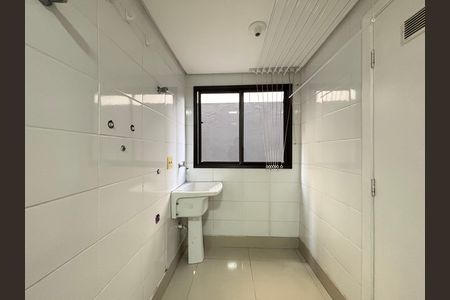 Apartamento para alugar com 67m², 2 quartos e 1 vaga Apartamento para alugar com 67m², 2 quartos e 1 vagaÁrea de Serviço