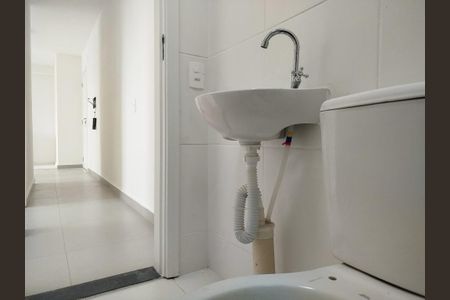 Apartamento para alugar com 40m², 2 quartos e 1 vaga Apartamento para alugar com 40m², 2 quartos e 1 vagaBanheiro