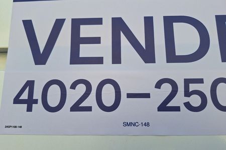 Casa à venda com 98m², 2 quartos e 2 vagas