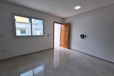Casa à venda com 98m², 2 quartos e 2 vagas Casa à venda com 98m², 2 quartos e 2 vagasSala