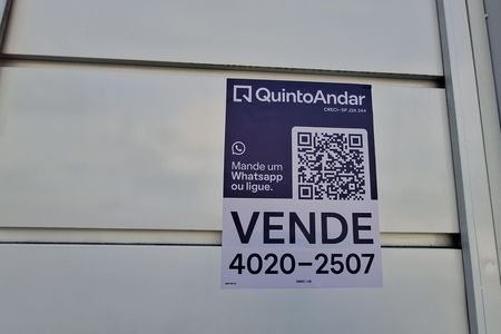 Casa à venda com 98m², 2 quartos e 2 vagas