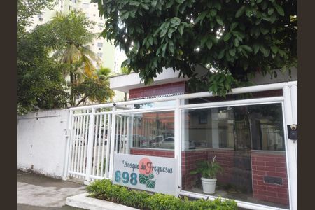 Apartamento para alugar com 58m², 3 quartos e 1 vagaFachada
