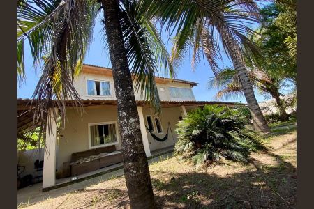 Casa de condomínio para alugar com 300m², 5 quartos e 3 vagasÁrea Externa