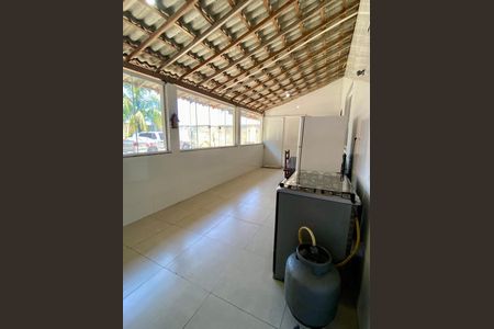 Casa de condomínio para alugar com 300m², 5 quartos e 3 vagasCozinha