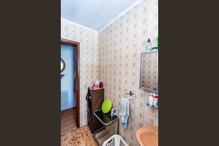 Casa à venda com 130m², 3 quartos e 2 vagasBanheiro da Suíte