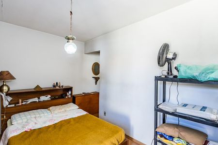 Casa à venda com 130m², 3 quartos e 2 vagasSuíte