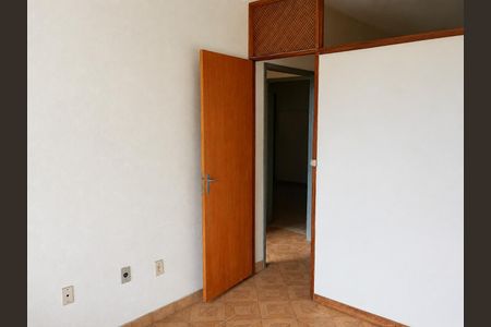 Sala de apartamento para alugar com 2 quartos, 61m² em Austin, Nova Iguaçu