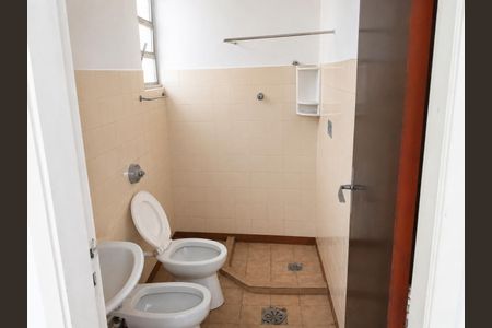 Apartamento para alugar com 60m², 2 quartos e sem vagaBanheiro