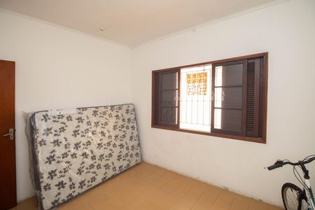 Casa à venda com 210m², 3 quartos e 4 vagas Casa à venda com 210m², 3 quartos e 4 vagasSuíte