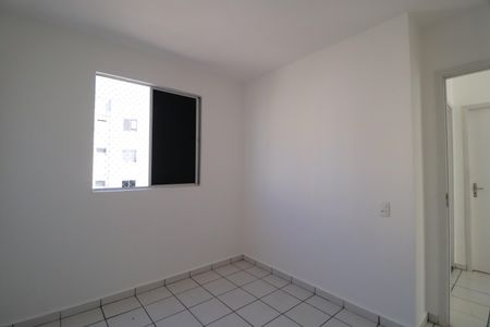 Quarto 1 de apartamento para alugar com 2 quartos, 44m² em Mansour, Uberlândia