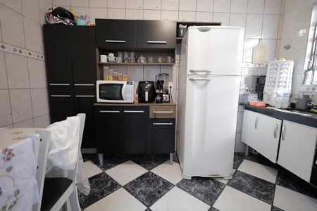 Casa à venda com 120m², 3 quartos e 2 vagas Casa à venda com 120m², 3 quartos e 2 vagasCozinha