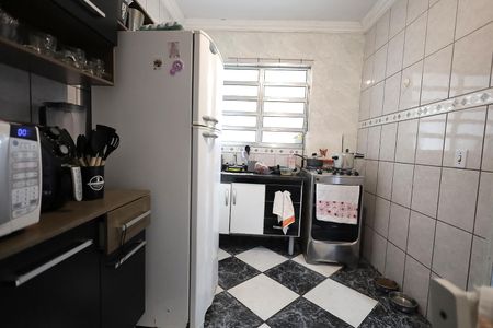 Casa à venda com 120m², 3 quartos e 2 vagas Casa à venda com 120m², 3 quartos e 2 vagasCozinha