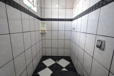 Casa à venda com 120m², 3 quartos e 2 vagas Casa à venda com 120m², 3 quartos e 2 vagasBanheiro 2
