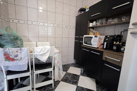 Casa à venda com 120m², 3 quartos e 2 vagas Casa à venda com 120m², 3 quartos e 2 vagasCozinha