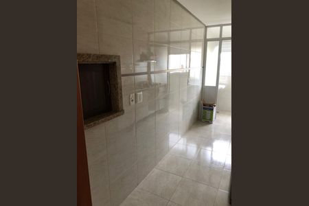 Apartamento para alugar com 73m², 2 quartos e 2 vagas Apartamento para alugar com 73m², 2 quartos e 2 vagasCozinha