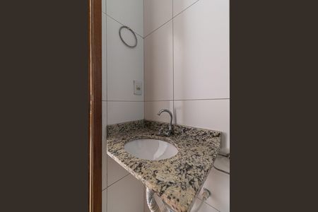 Apartamento para alugar com 37m², 2 quartos e sem vagaBanheiro Quarto 2