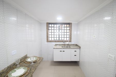 Cozinha de casa à venda com 2 quartos, 60m² em Vila Ester (zona Norte), São Paulo