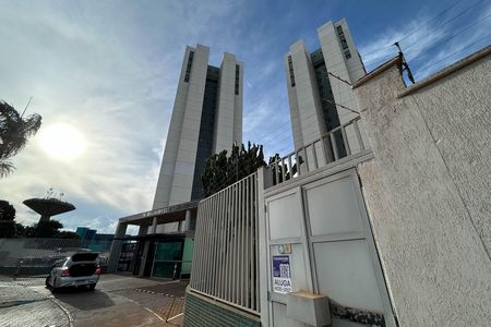Apartamento para alugar com 71m², 3 quartos e 1 vagaFachada