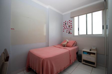 Apartamento para alugar com 71m², 3 quartos e 1 vagaQuarto 2