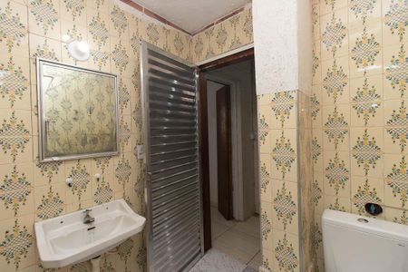 Casa para alugar com 30m², 1 quarto e sem vaga Casa para alugar com 30m², 1 quarto e sem vagaBanheiro