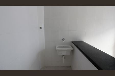 Apartamento para alugar com 1 quarto, 25m² em Jardim Olinda, Cabo Frio