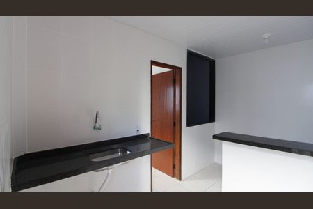 Apartamento para alugar com 1 quarto, 25m² em Jardim Olinda, Cabo Frio