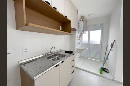 Apartamento para alugar com 37m², 1 quarto e sem vaga Apartamento para alugar com 37m², 1 quarto e sem vagaCozinha e Área de Serviço