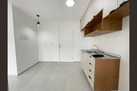 Apartamento para alugar com 37m², 1 quarto e sem vaga Apartamento para alugar com 37m², 1 quarto e sem vagaCozinha e Área de Serviço