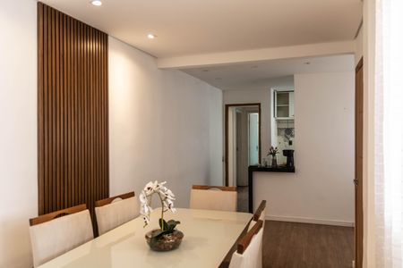 Sala de casa para alugar com 3 quartos, 263m² em João Pinheiro, Belo Horizonte