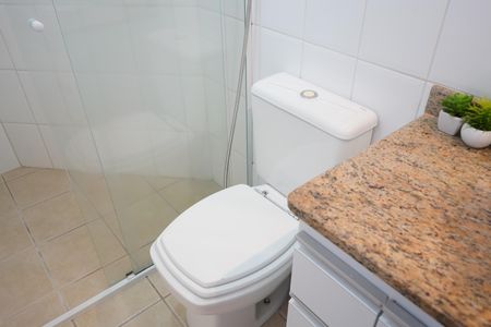 Apartamento à venda com 64m², 2 quartos e 2 vagasBanheiro da Suíte