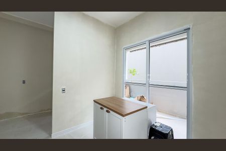 Sala de apartamento à venda com 2 quartos, 45m² em Várzea de Baixo, São Paulo