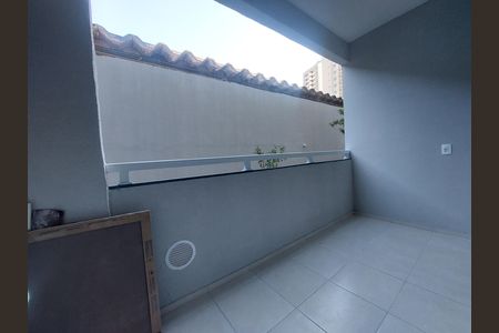 Varanda da Sala de apartamento para alugar com 2 quartos, 45m² em Várzea de Baixo, São Paulo